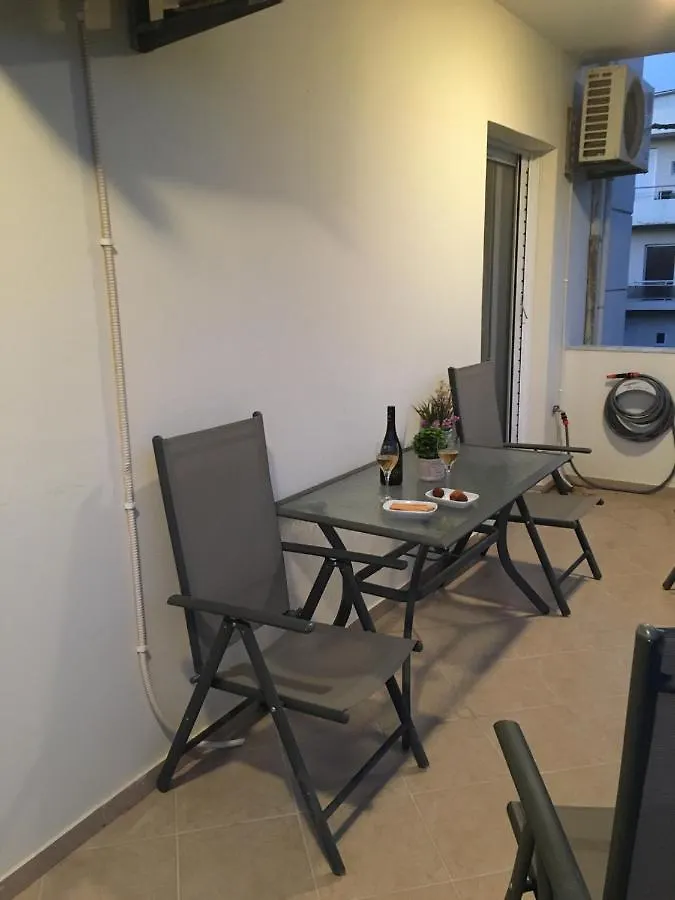 Flower Apartment Resmo Yunanistan